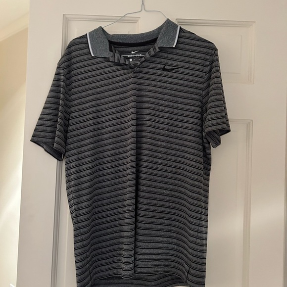 Nike Dri-Fit Standard Fit TW Collection  (set of 2) - Picture 4 of 5